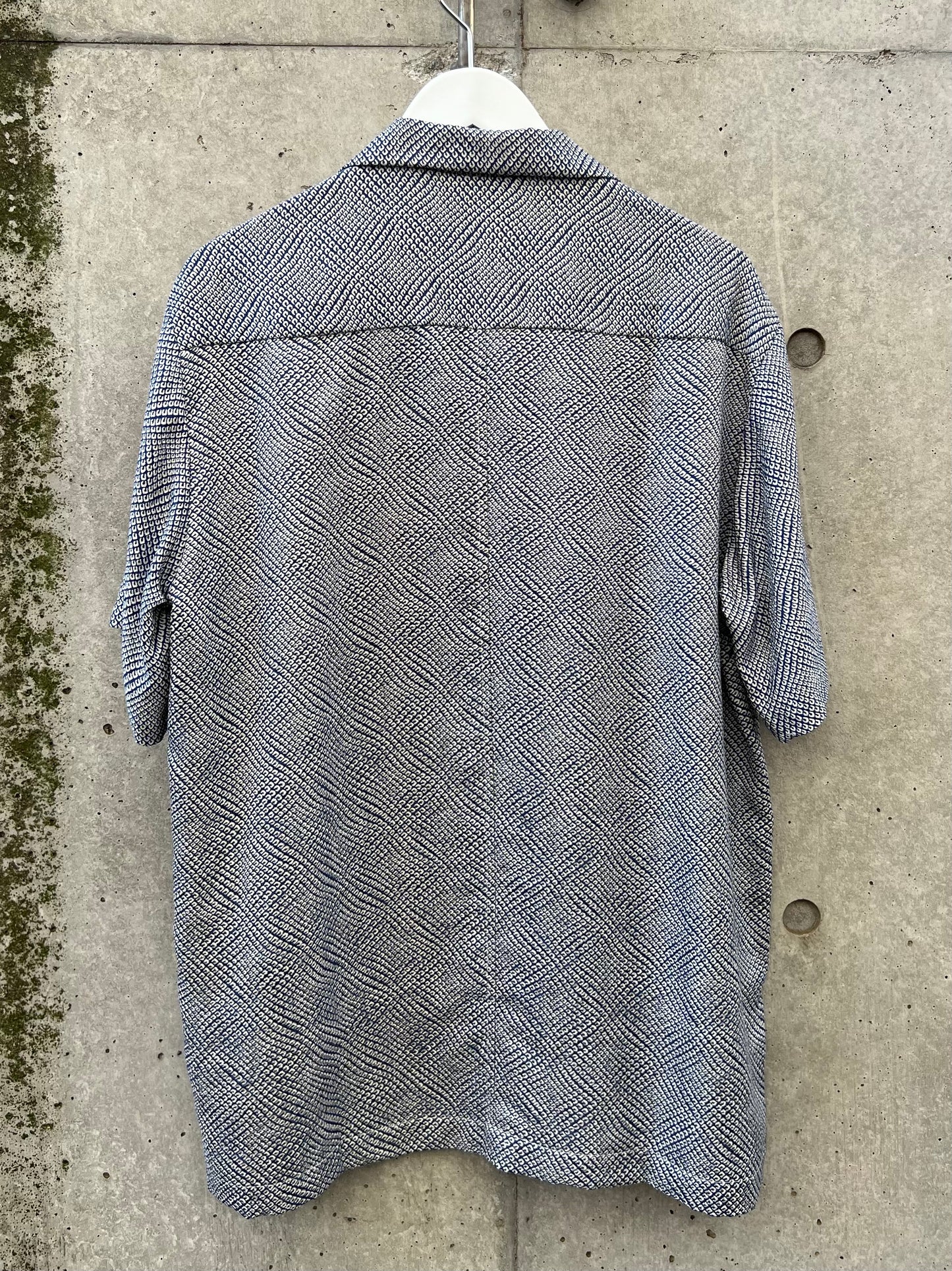 Vintage Kimono - White dot pattern blue shirt
