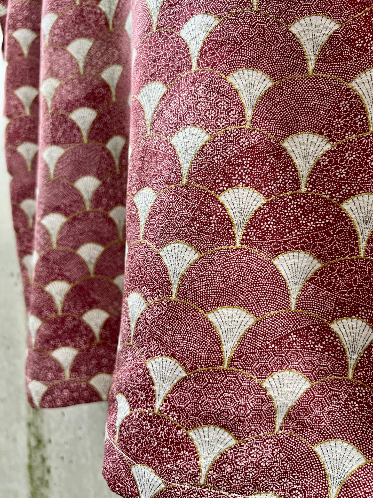 Vintage Kimono - Fan pattern red shirt
