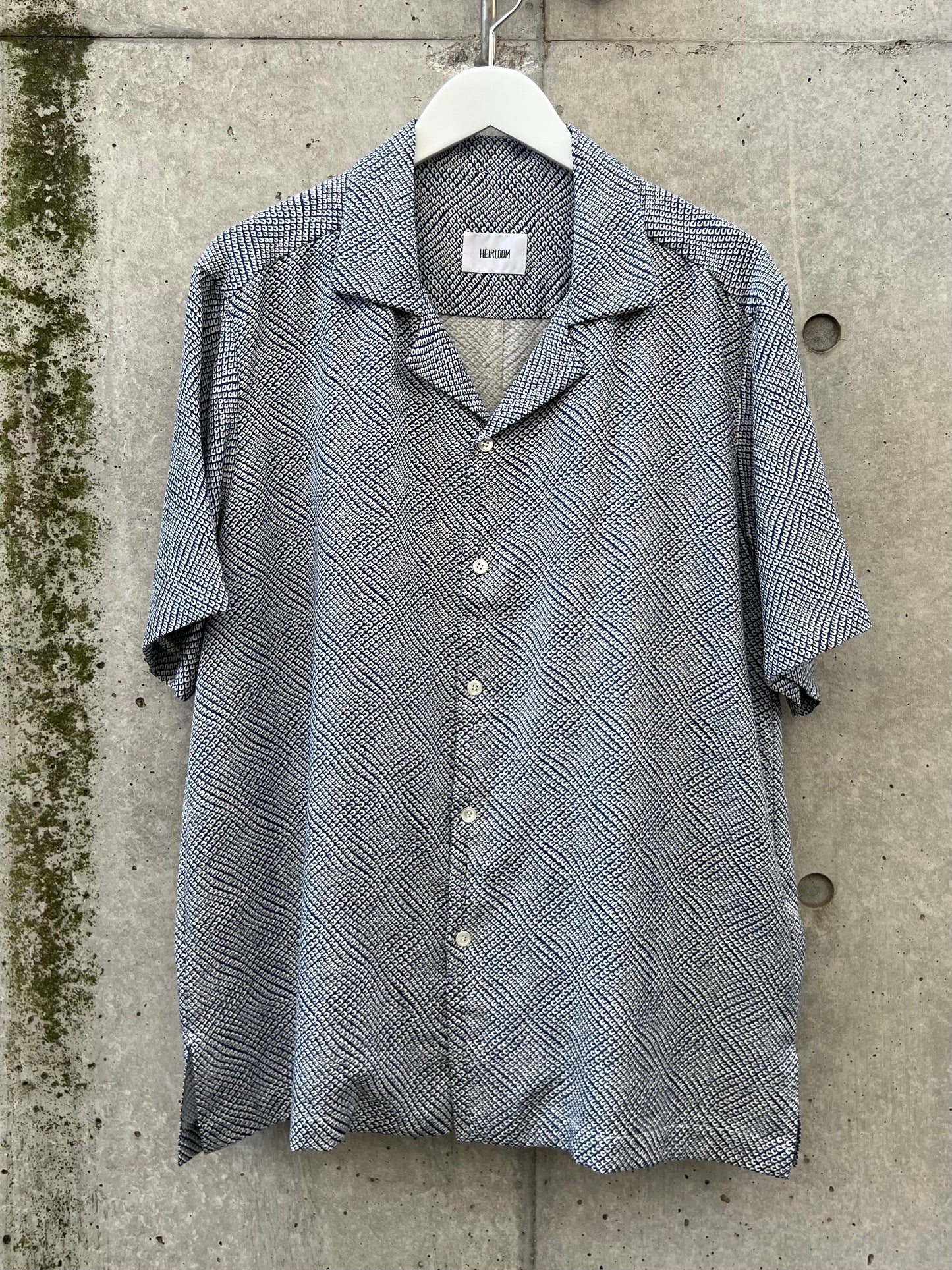 Vintage Kimono - White dot pattern blue shirt