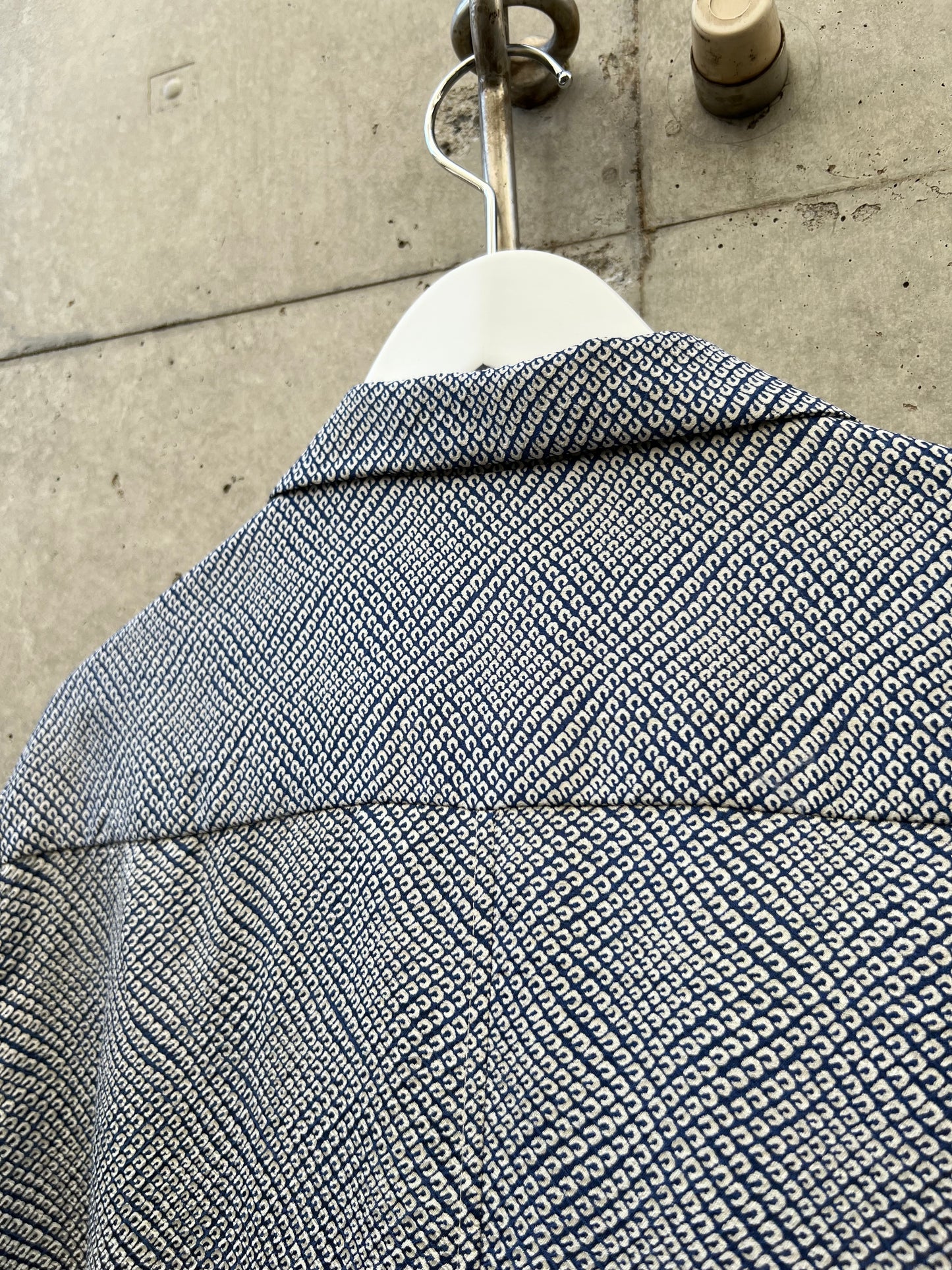 Vintage Kimono - White dot pattern blue shirt