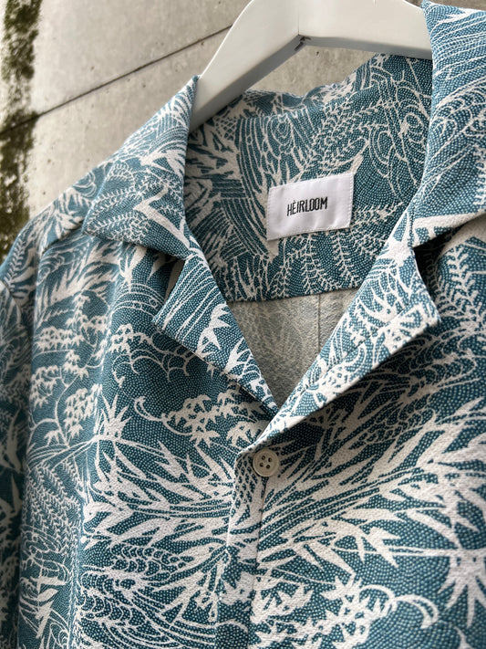 Vintage Kimono - Landscape, flowing water pattern - Light blue