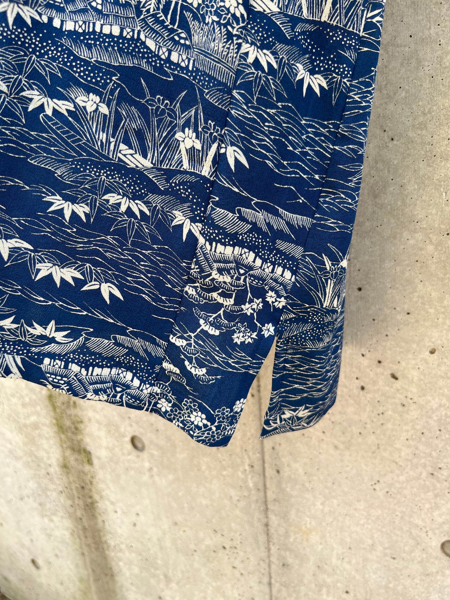 Vintage Kimono - Landscape - Navy