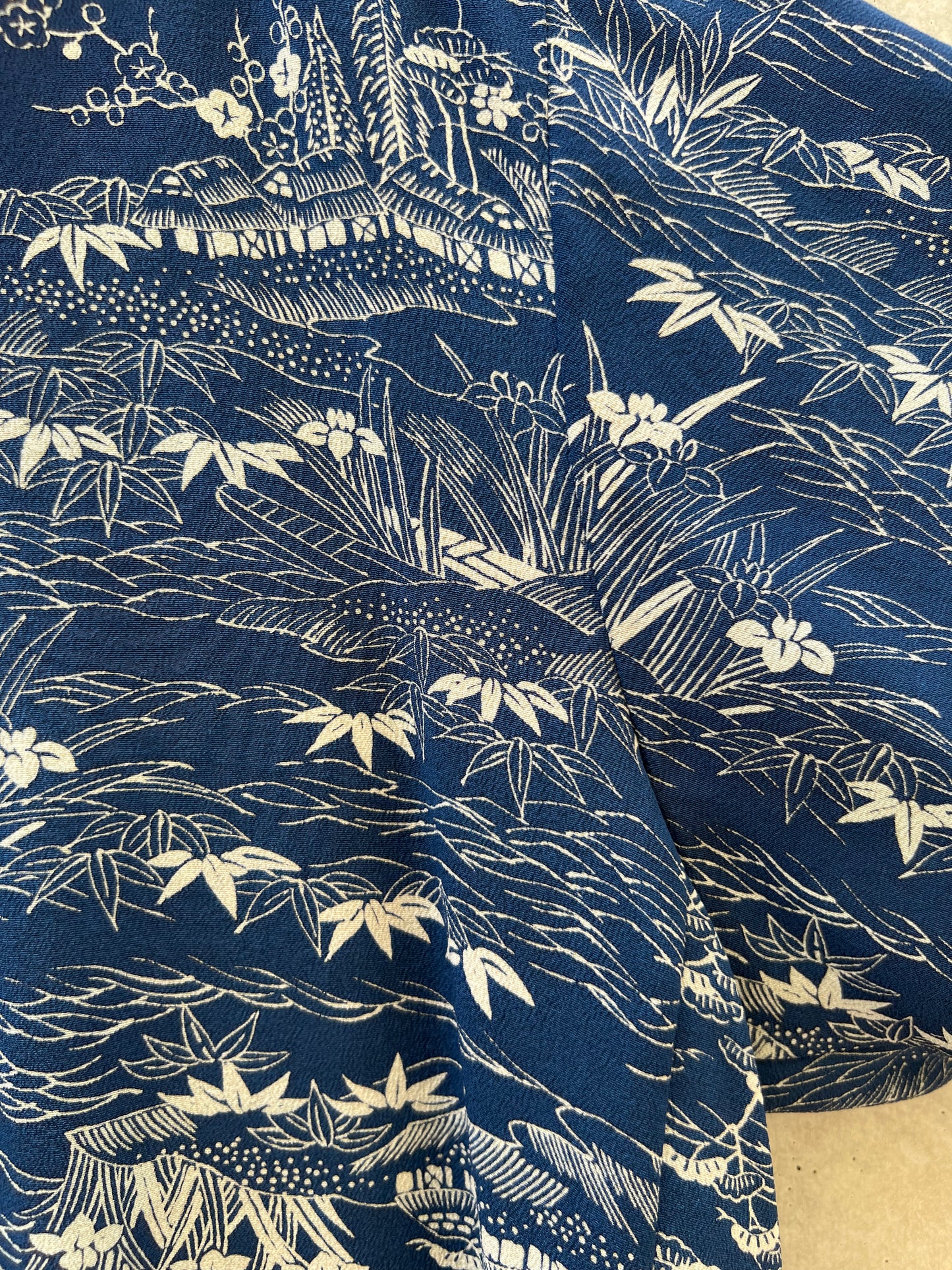 Vintage Kimono - Landscape - Navy