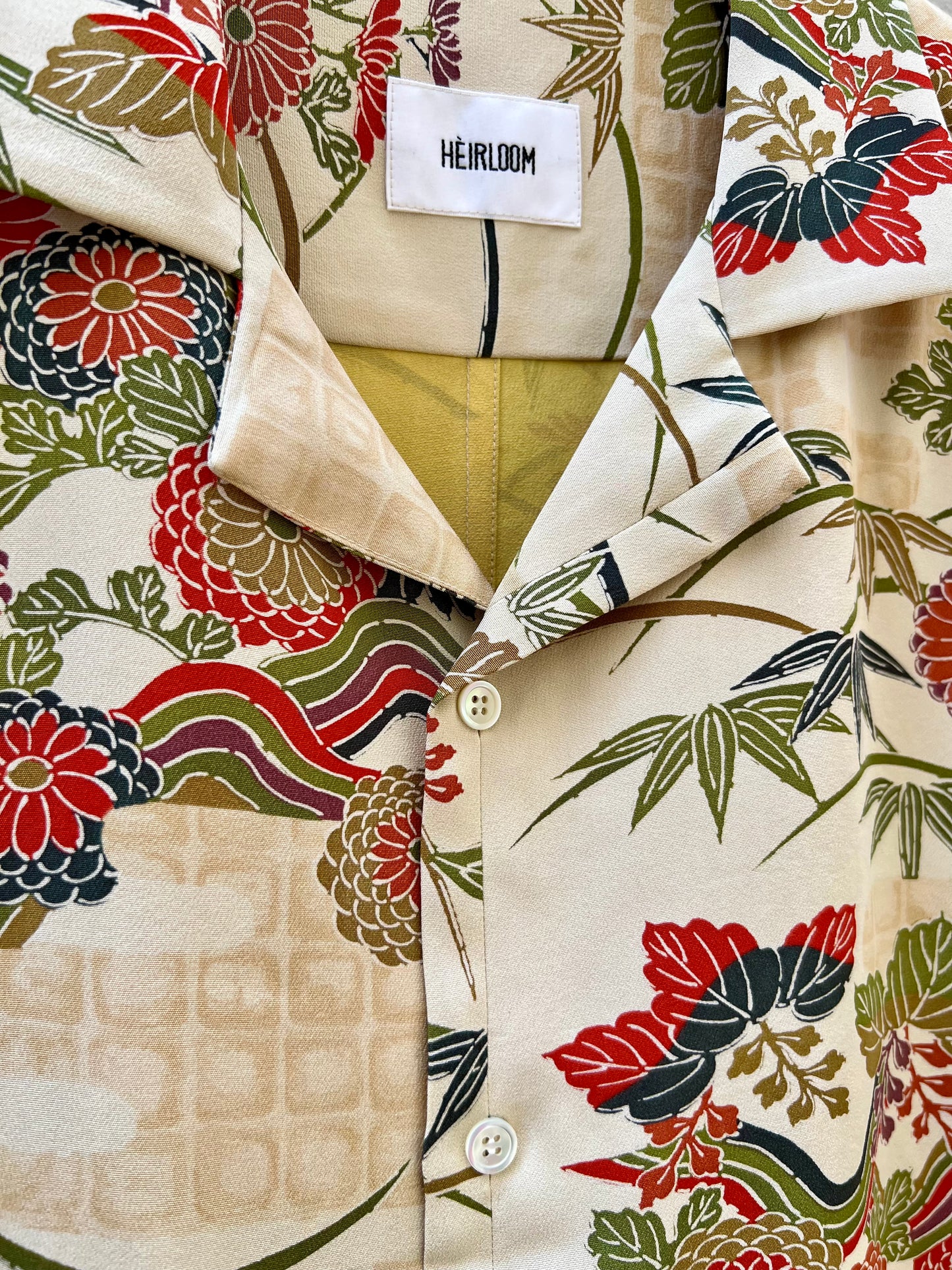 Vintage Kimono - Multi pattern(Chrysanthemum, Bamboo, Ceremonial ribbon, Cloud) - Beige