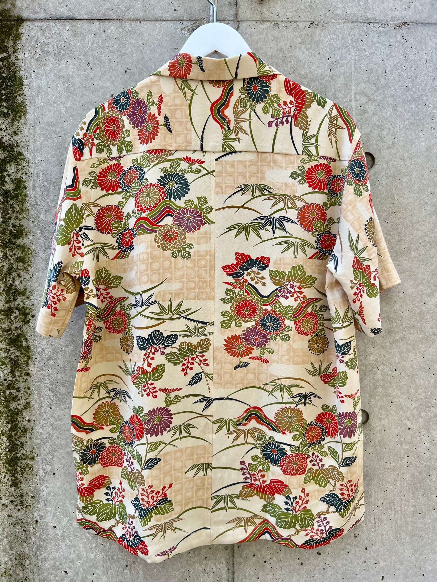 Vintage Kimono - Multi pattern(Chrysanthemum, Bamboo, Ceremonial ribbon, Cloud) - Beige