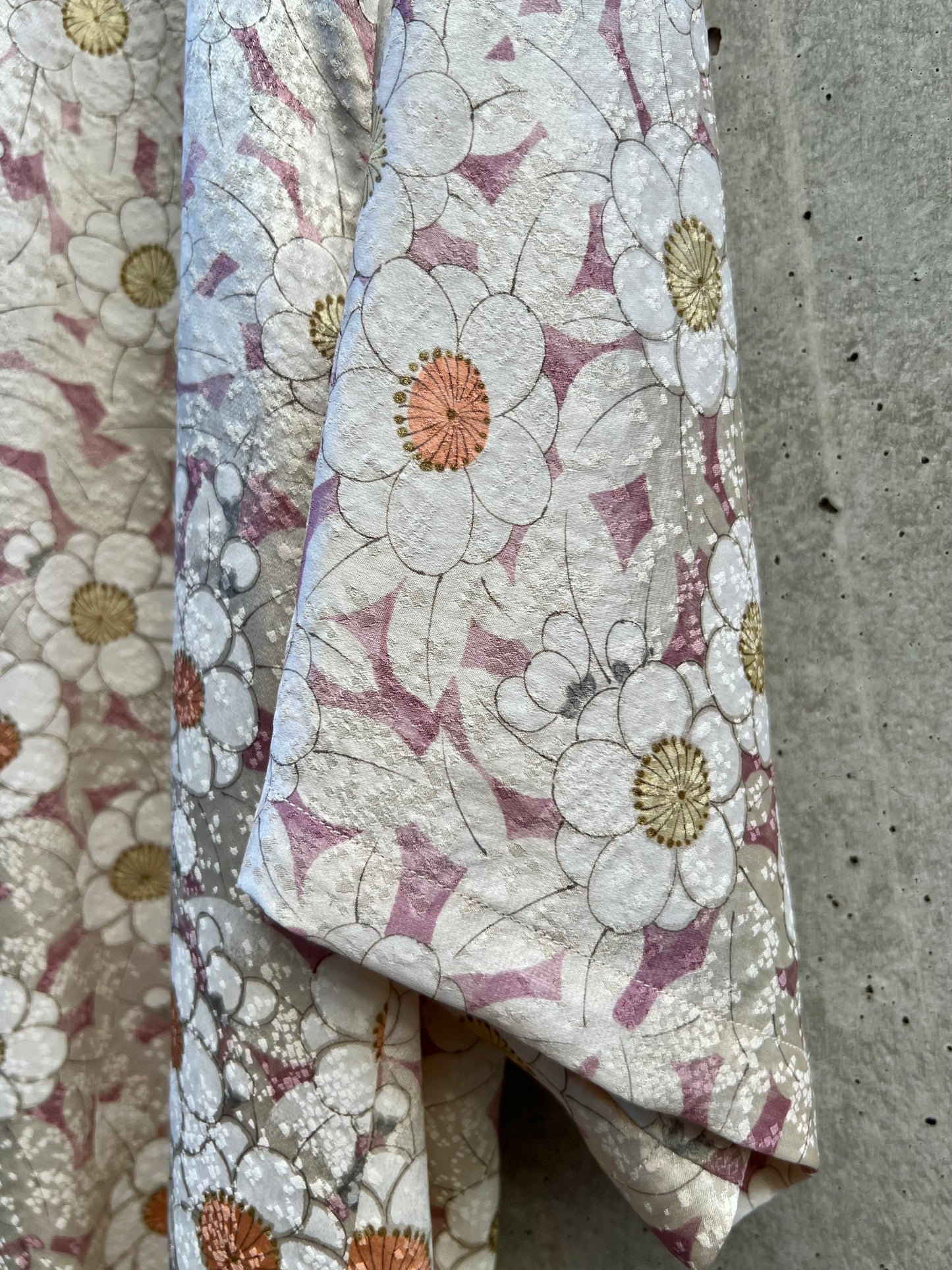 Vintage Kimono - Flower - White