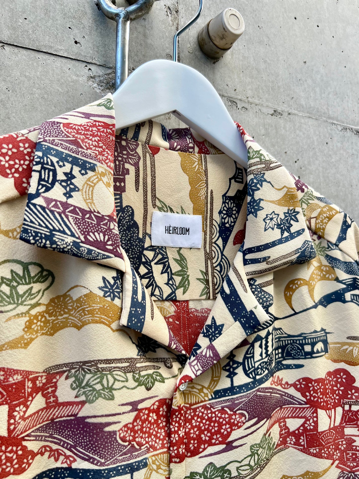 Vintage Kimono - Landscape - Beige