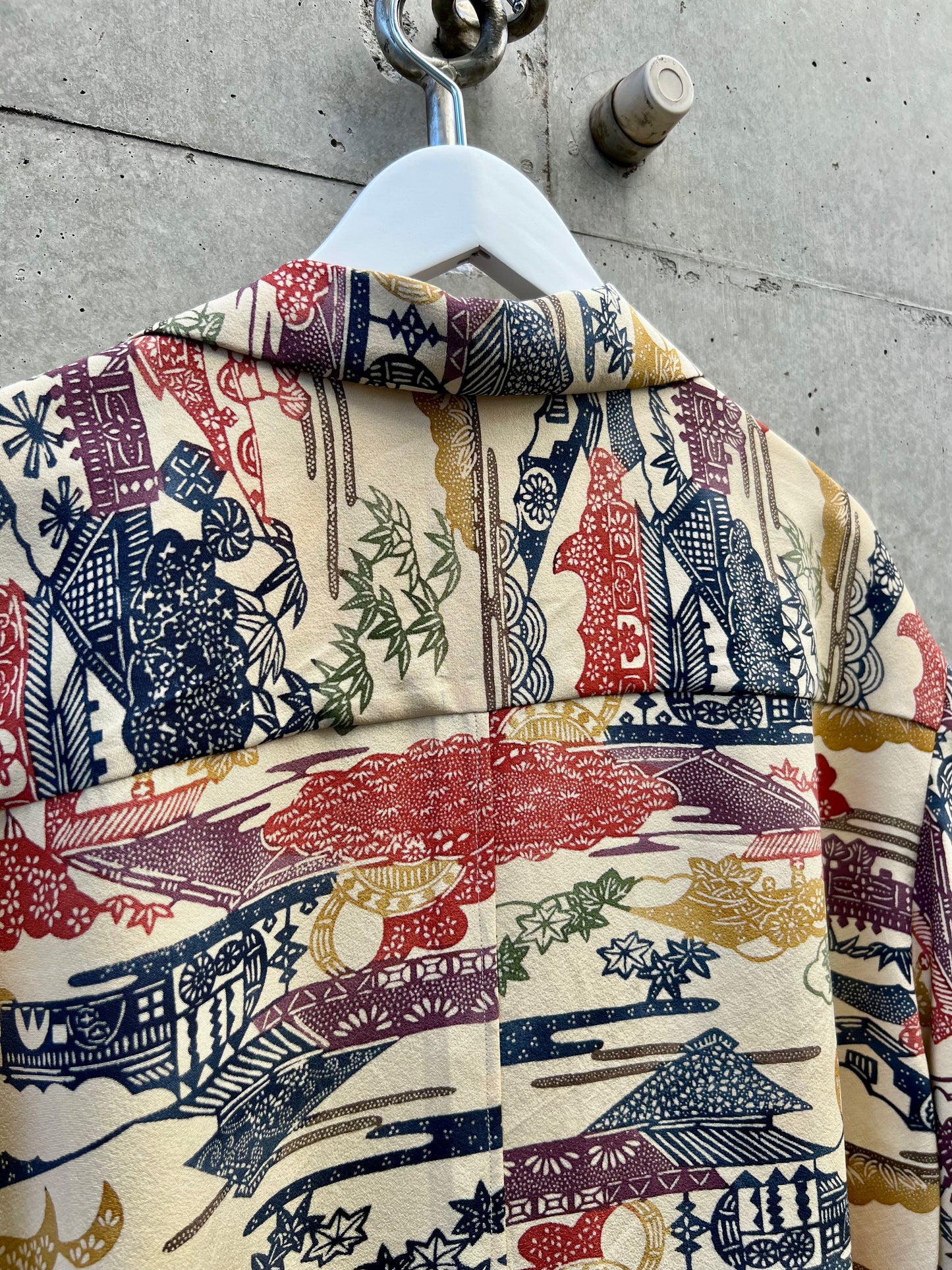 Vintage Kimono - Landscape - Beige